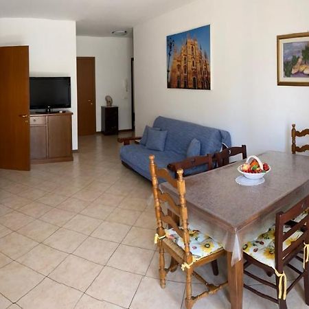 Condominio Tigli Cavalcaselle Eksteriør billede