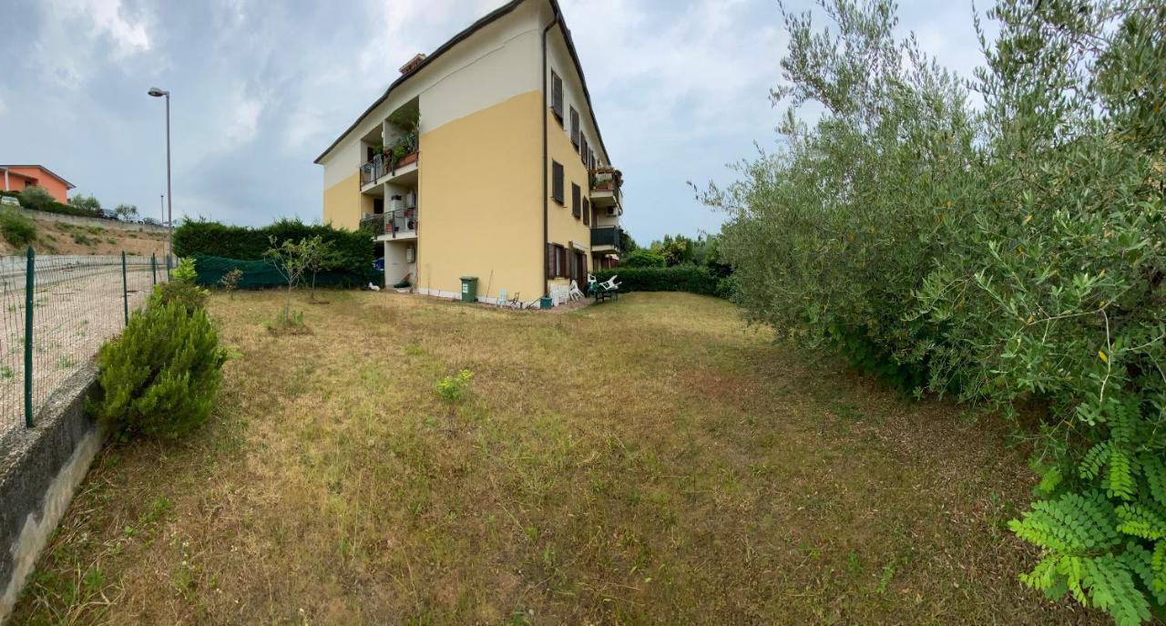 Condominio Tigli Cavalcaselle Eksteriør billede