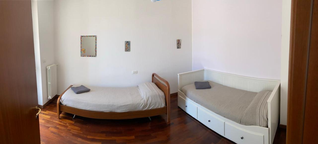 Condominio Tigli Cavalcaselle Eksteriør billede