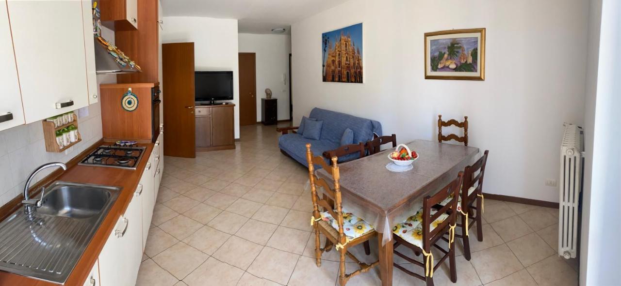 Condominio Tigli Cavalcaselle Eksteriør billede